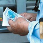 Συντάξεις Δεκεμβρίου: Αυτοί οι συνταξιούχοι θα πληρωθούν «διπλά»